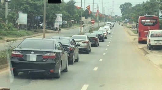 Tin tức thời sự mới nóng nhất hôm nay 20/4/2020: Kỷ luật khiển trách phó giám đốc tổ chức cưới con giữa dịch Covid-19