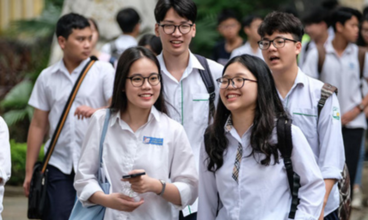 Điểm xét tuyển thi vào lớp 10 ở Hà Nội tính như nào khi không còn môn thứ tư?