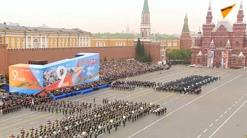 Nga cách ly 15.000 binh sĩ tham gia huấn luyện duyệt binh cho Ngày Chiến thắng