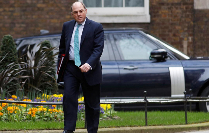 Hồi phục sau khi mắc Covid-19, Bộ trưởng Quốc phòng Anh kể lại nỗi sợ hãi khủng khiếp