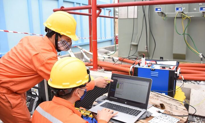 Bộ Công Thương xin lùi sửa biểu giá điện sinh hoạt vì dịch Covid-19 