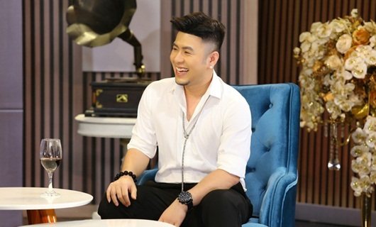 Akira Phan