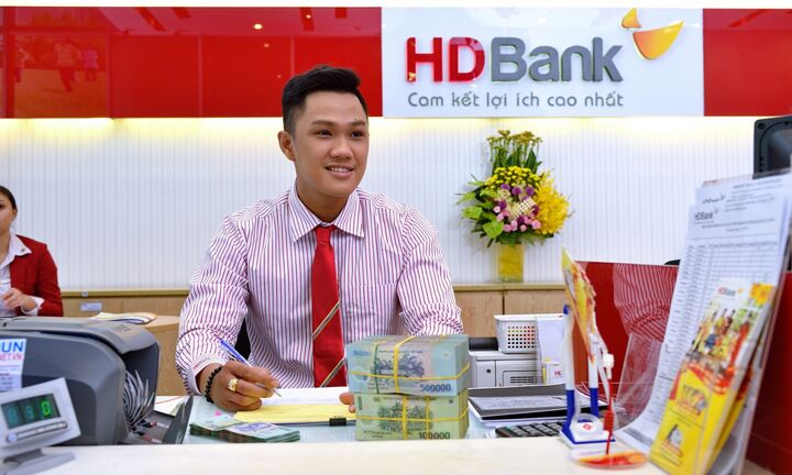 Tiếp năng lượng hồi phục kinh tế- HDBank tài trợ tối đa cho chuỗi kinh doanh xăng dầu 