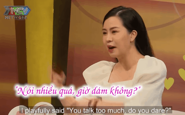 Bạn gái thách