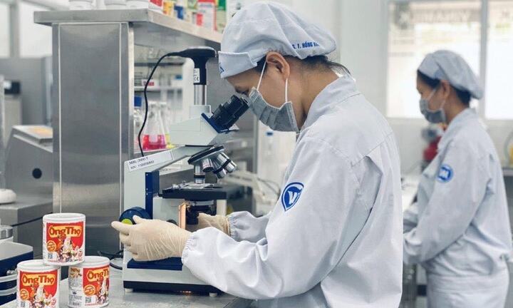 Vinamilk tính chi khoảng 2.000 tỷ mua 17,5 triệu cổ phiếu quỹ