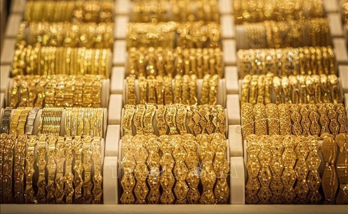 Giá vàng hôm nay 23/5/2020: Giá vàng SJC sát mốc 49 triệu đồng/lượng