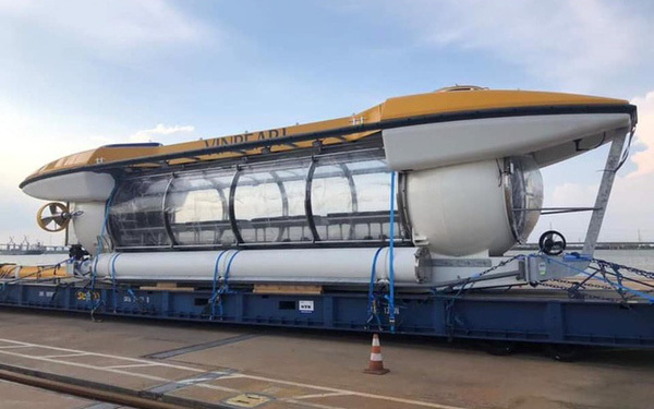 Giá vé tham quan đáy biển bằng tàu lặn giống Vingroup trên thế giới đắt cỡ nào?