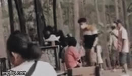 Video: Ninh Dương Lan Ngọc và Chi Dân lộ clip ôm nhau tình tứ ở Đà Lạt