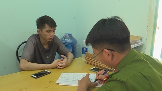 Mâu thuẫn khi đến nhà bạn chơi game, nam sinh 17 tuổi bị đâm tử vong