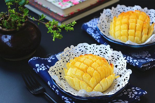 Mẹ đảm hô biến cái bánh ăn thừa thành bữa sáng sang chảnh khó tả