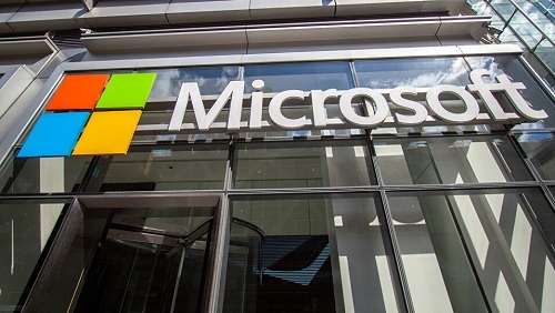 Microsoft thay thế hàng chục nhà báo bằng công nghệ trí tuệ nhân tạo