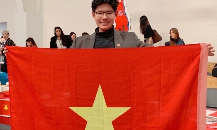 Nam sinh phá vỡ mọi giới hạn, nhận 21 học bổng từ các trường đại học danh tiếng khi mới 18 tuổi