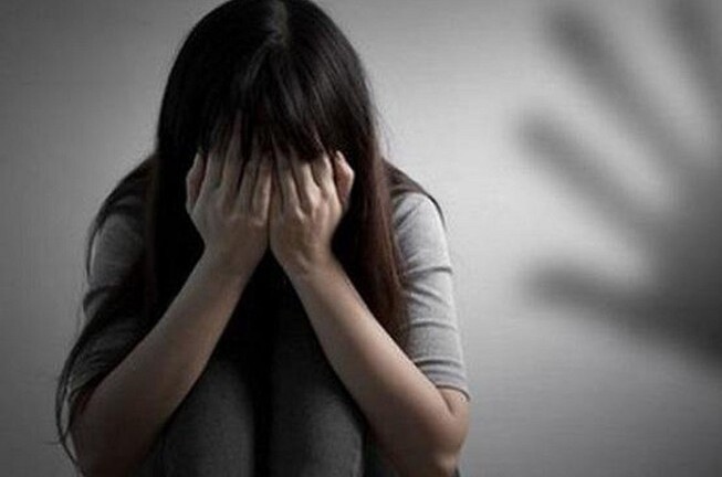 Phú Yên: Khởi tố người đàn ông đồi bại nhiều lần hiếp dâm con gái ruột