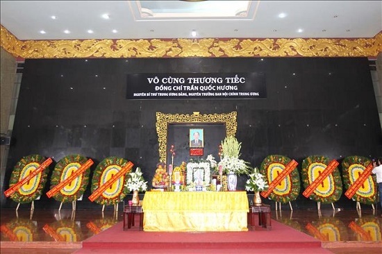 Cử hành trọng thể Lễ truy điệu và an táng đồng chí Trần Quốc Hương