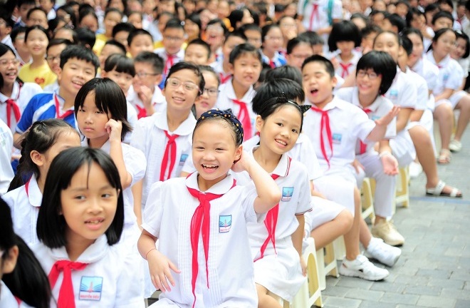 Trả lại mùa hè cho học sinh