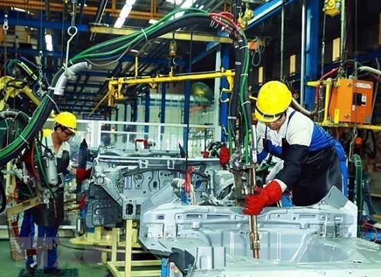 Quy định giảm 50% thuế trước bạ với ôtô chính thức có hiệu lực từ hôm nay (28/6)