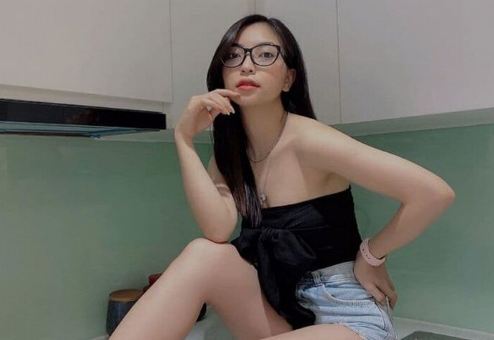 Nhật Lê có động thái lạ giữa lúc Quang Hải và Huỳnh Anh công khai 