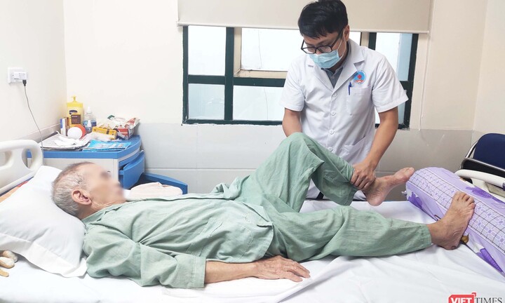 Uống 4 liều 
