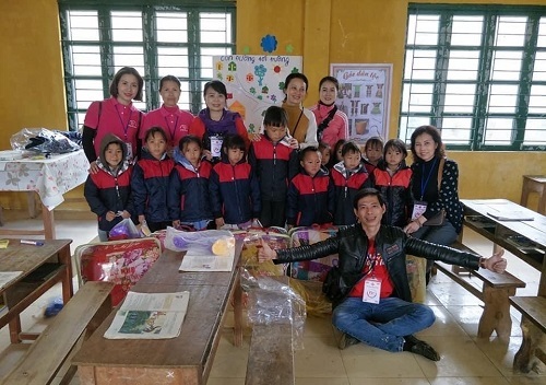 Rơi nước mắt trước nghị lực sống phi thường của người phụ nữ hơn 10 năm ung thư máu