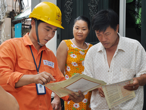 Bộ Công thương bổ sung phương án bán điện sinh hoạt một giá để khách hàng lựa chọn