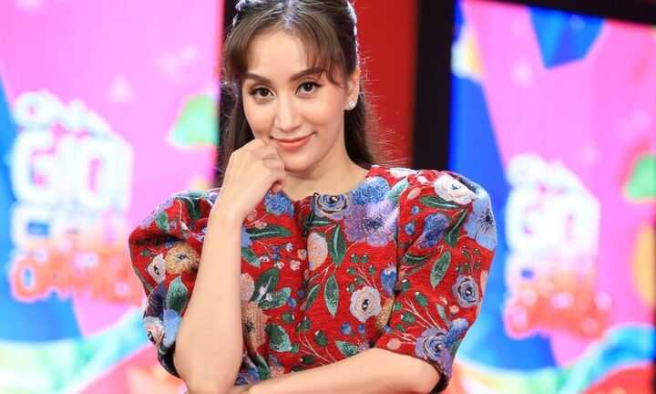 Khánh Thi bỏ nghề vũ công đi làm lao công, giấu Phan Hiển tham gia