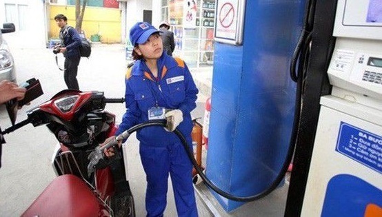 Đề xuất điều chỉnh giá xăng 10 ngày/lần