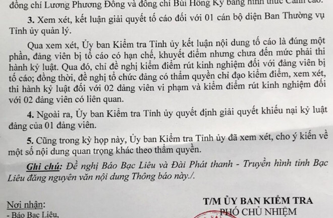 Kỷ luật cảnh cáo 2 Phó Giám đốc sở uống rượu bia khi giãn cách xã hội