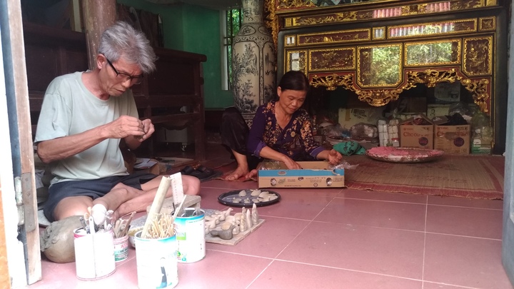 Chuyện đời của nghệ nhân duy nhất hơn nửa thế kỷ gìn giữ nghề nặn phỗng đất ở xứ Kinh Bắc