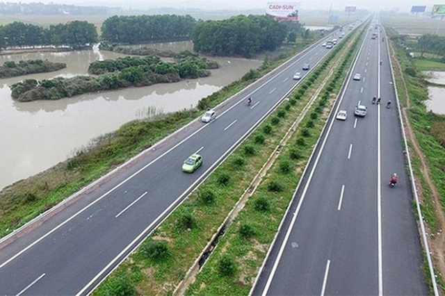 Dành 400 nghìn tỷ đồng ưu tiên đầu tư các tuyến đường bộ cao tốc