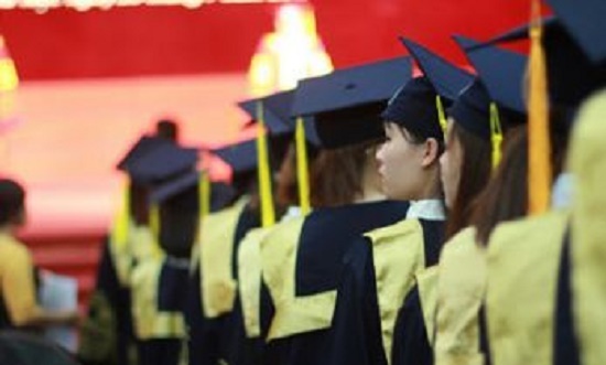 Cấp bằng kỹ sư cho sinh viên theo luật mới: Bộ GD&ĐT nói gì?