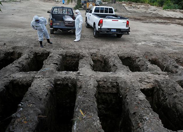 Báo Anh: Trung bình cứ 15 giây có một người tử vong do Covid-19 trên toàn thế giới