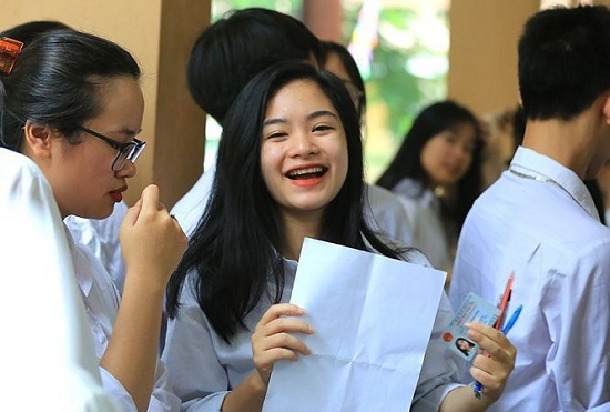 Thí sinh nhận định đề thi tiếng Anh vừa sức, dễ săn điểm 8, 9