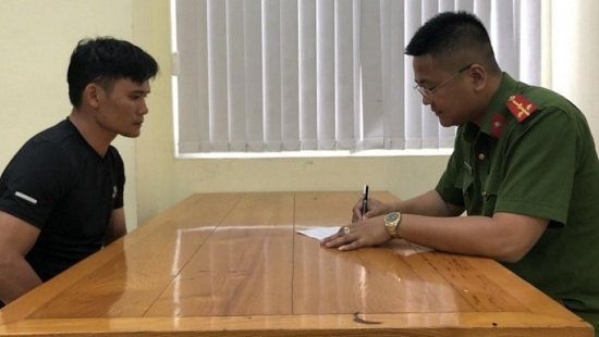 Kẻ chém tình địch tử vong khi thấy đi cùng vợ vào nhà nghỉ ở Quảng Ninh đã ra đầu thú