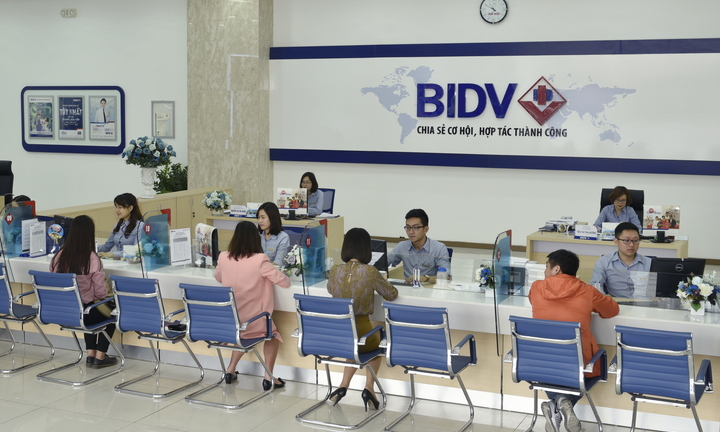 BIDV công bố chủ nhân giải đặc biệt chương trình Online gửi tiền, trúng liền bộ Táo