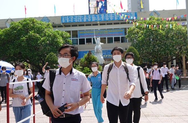 Lộ diện thí sinh Đà Nẵng đạt 30 điểm khối B, soán ngôi thủ khoa toàn quốc