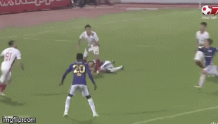 Video: Quang Hải lập