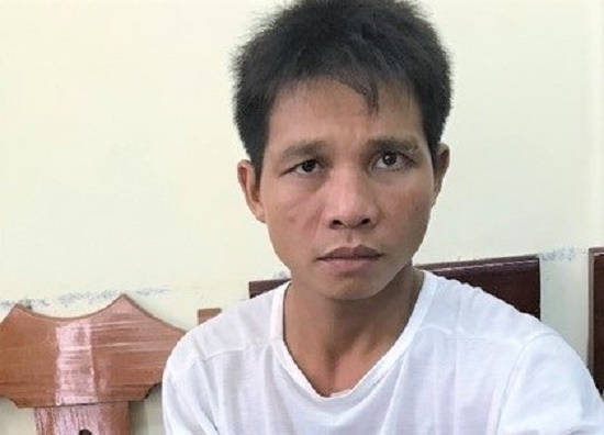 Bị phát hiện khi đột nhập nhà dân lúc rạng sáng, gã trai vung dao chém gục 2 mẹ con chủ nhà