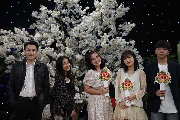 Bất ngờ với 1001 phản ứng của dàn siêu nhí khi không có bố mẹ bên cạnh tại Doanh Trại Lớn Khôn