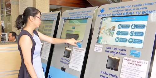 Chữa bệnh từ xa: Còn nhiều việc phải làm