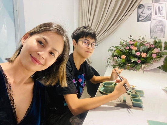Vợ cũ Huy Khánh chi 