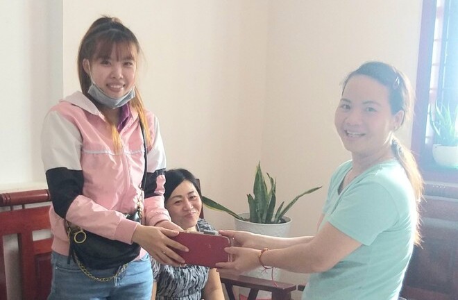 Côn Đảo: Cô giáo trả lại 29 triệu đồng cho người để quên trong quần áo quyên góp