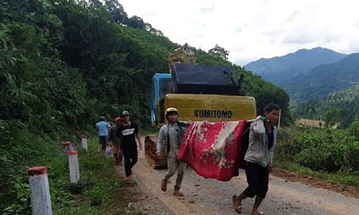 Hiên ngang qua miền bão lũ