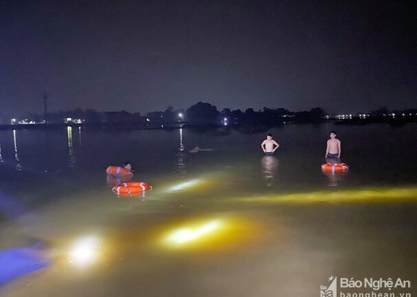 Vụ 2 bé gái ở Nghệ An đuối nước thương tâm: Tìm thấy thi thể nạn nhân