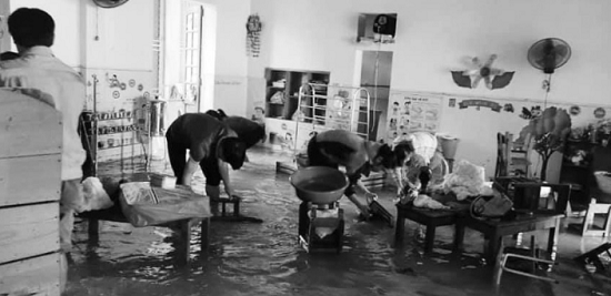Kinh nghiệm sống còn vượt qua khó khăn ở vùng rốn lũ