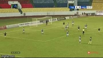 Video: Quang Hải tung cú đá ảo diệu, xé lưới Than Quảng Ninh