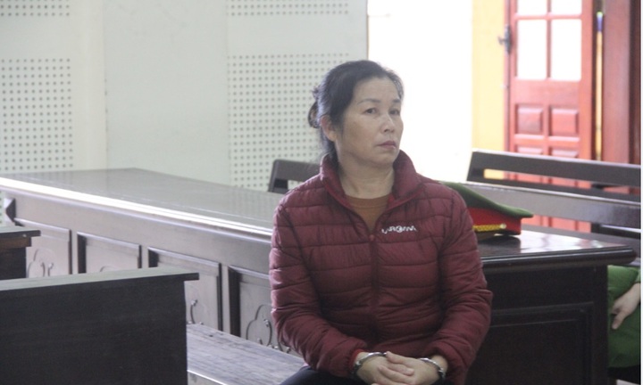 Ân hận muộn màng của người phụ nữ nhẫn tâm bán cháu họ sang Trung Quốc