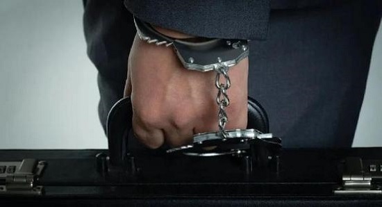 Trung Quốc: Bắt cựu đội trưởng điều tra tội phạm kinh tế và hé lộ vụ lừa đảo nghìn tỷ