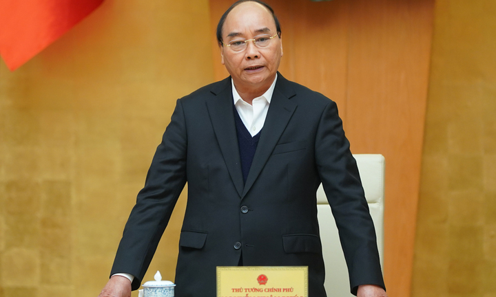 Thủ tướng Nguyễn Xuân Phúc: Tạm dừng các chuyến bay thương mại