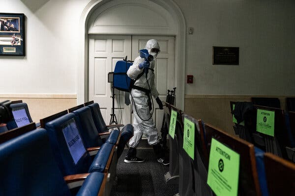 Nhà Trắng sẽ được khử khuẩn sau khi Tổng thống Trump kết thúc nhiệm kỳ