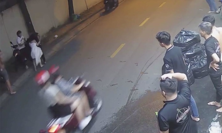 Vụ cô gái bị đánh đập dã man ở TP.HCM giữa đêm khuya: Truy tìm gã đàn ông vũ phu